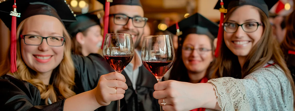 Brindis de graduación