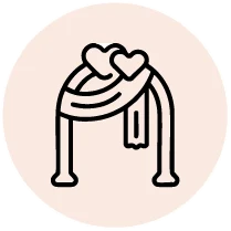 Iconografía de un arco con adornos de corazones y listones
