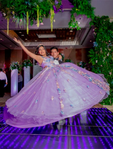 Hermosa e inolvidable fiesta de XV años organizada por Eventos Fuzion